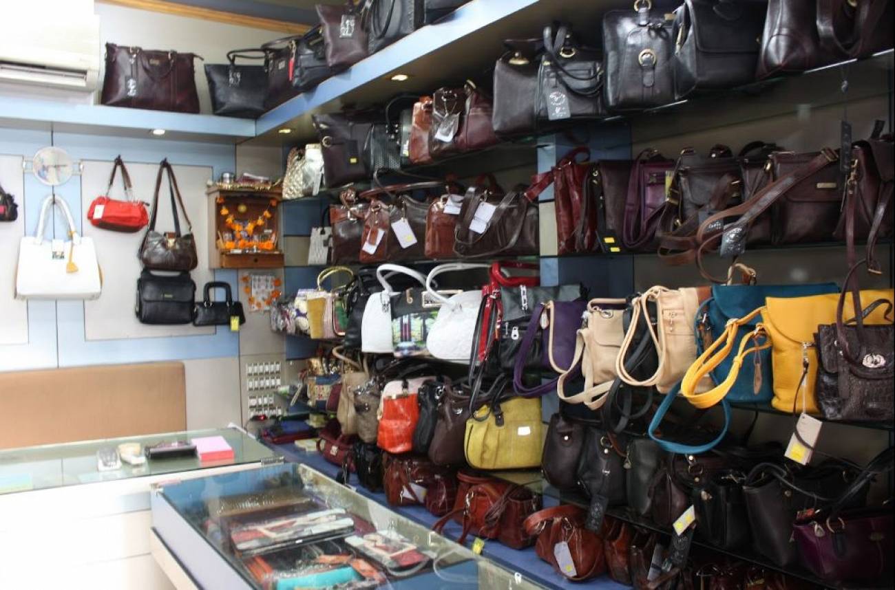 Leather Bags - Leather Office Bags Manufacturer from Vadodara